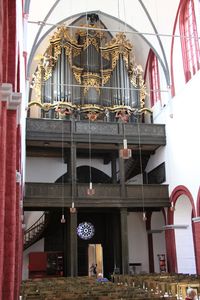 Domkirche_St.Peter_und_Paul_2